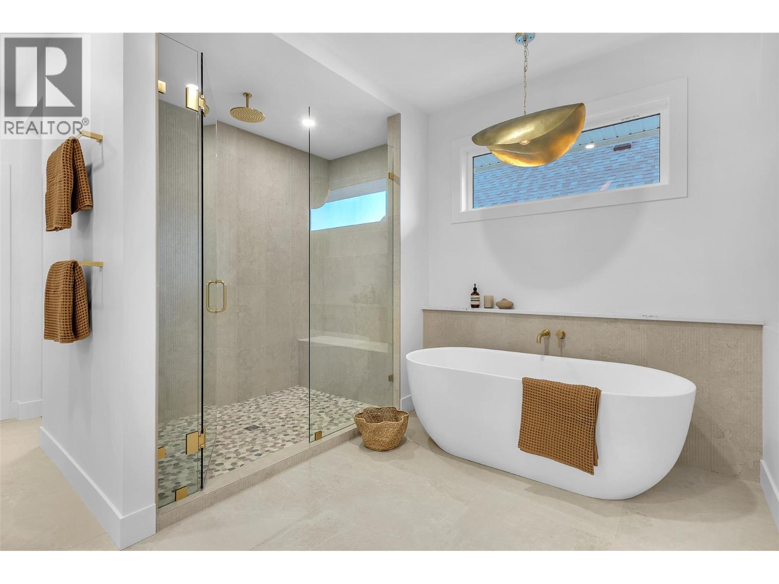  1439 Whistling Pine Place, Kelowna