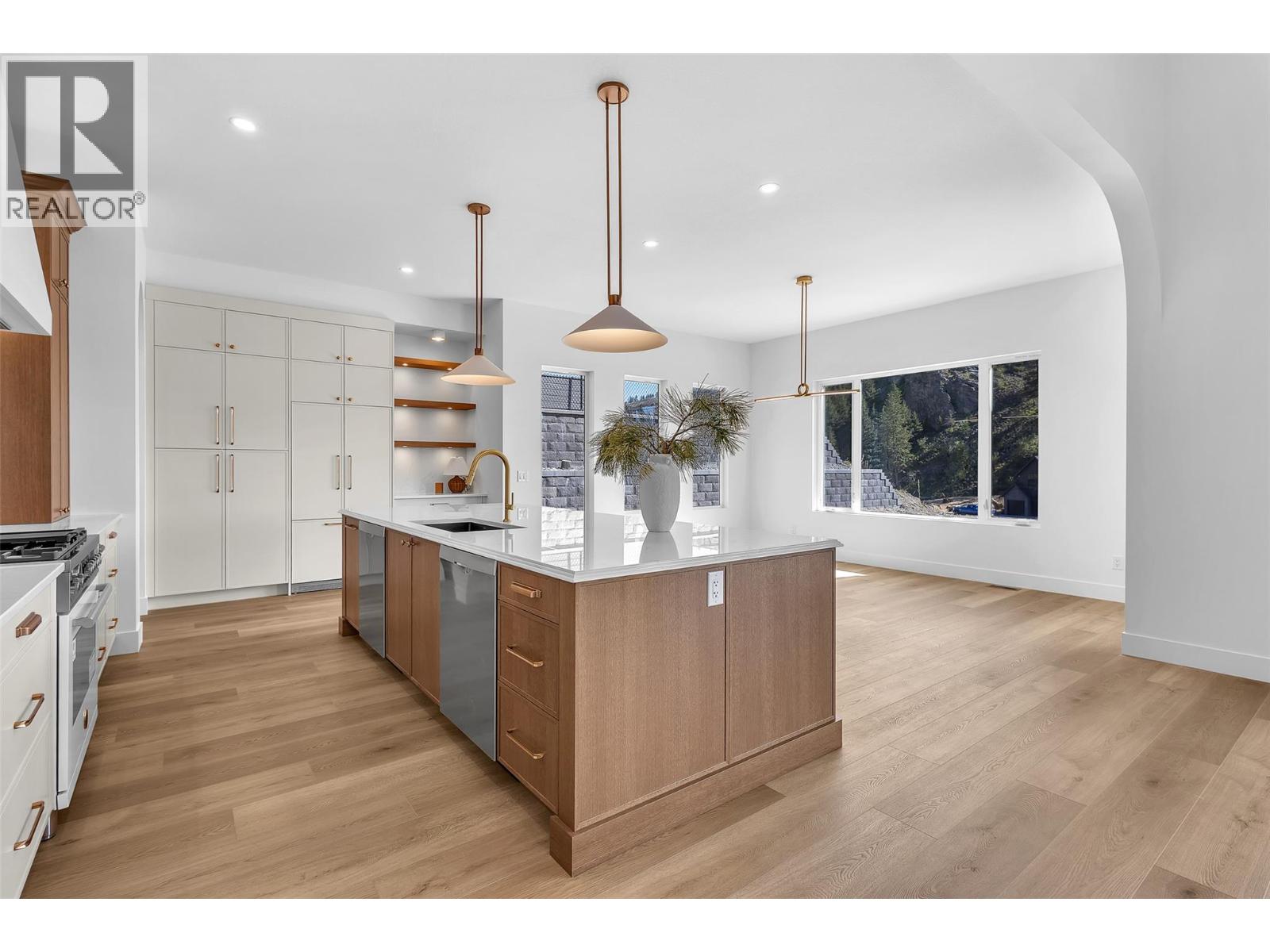  1439 Whistling Pine Place, Kelowna