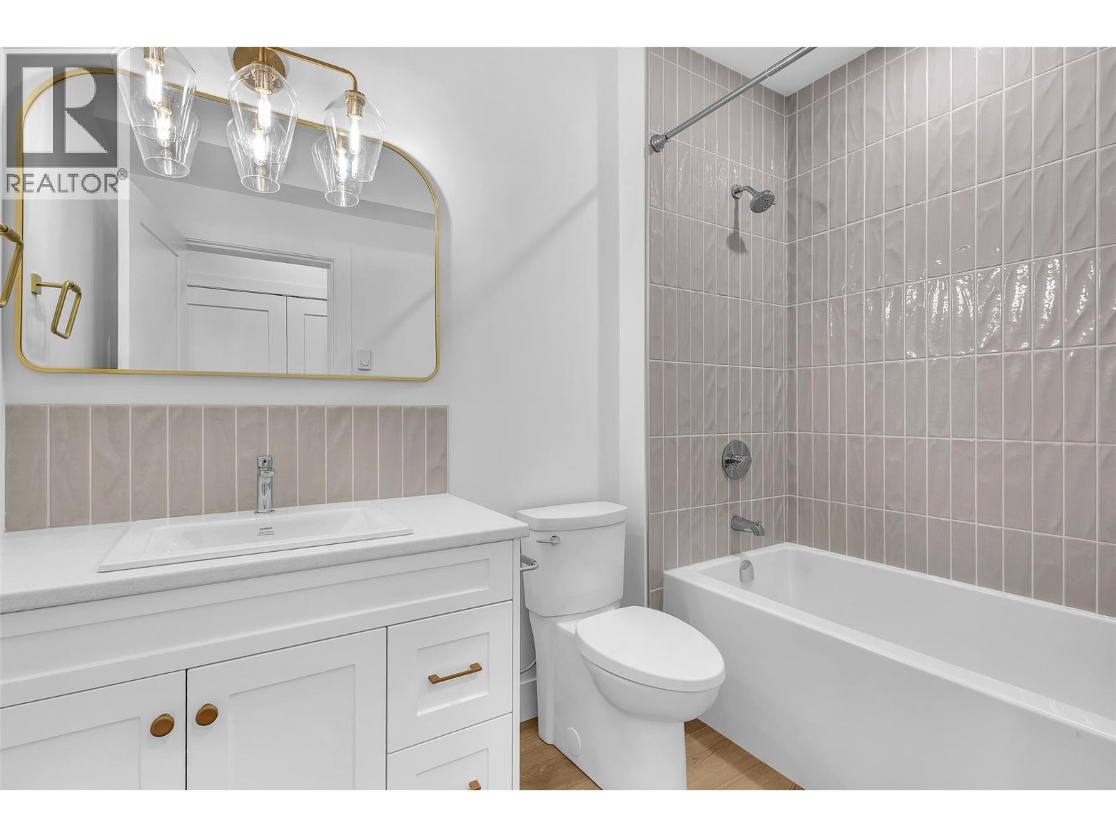  1439 Whistling Pine Place, Kelowna