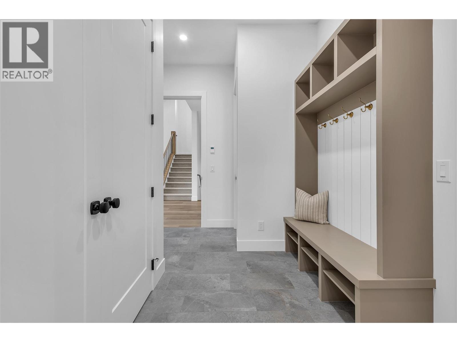  1439 Whistling Pine Place, Kelowna