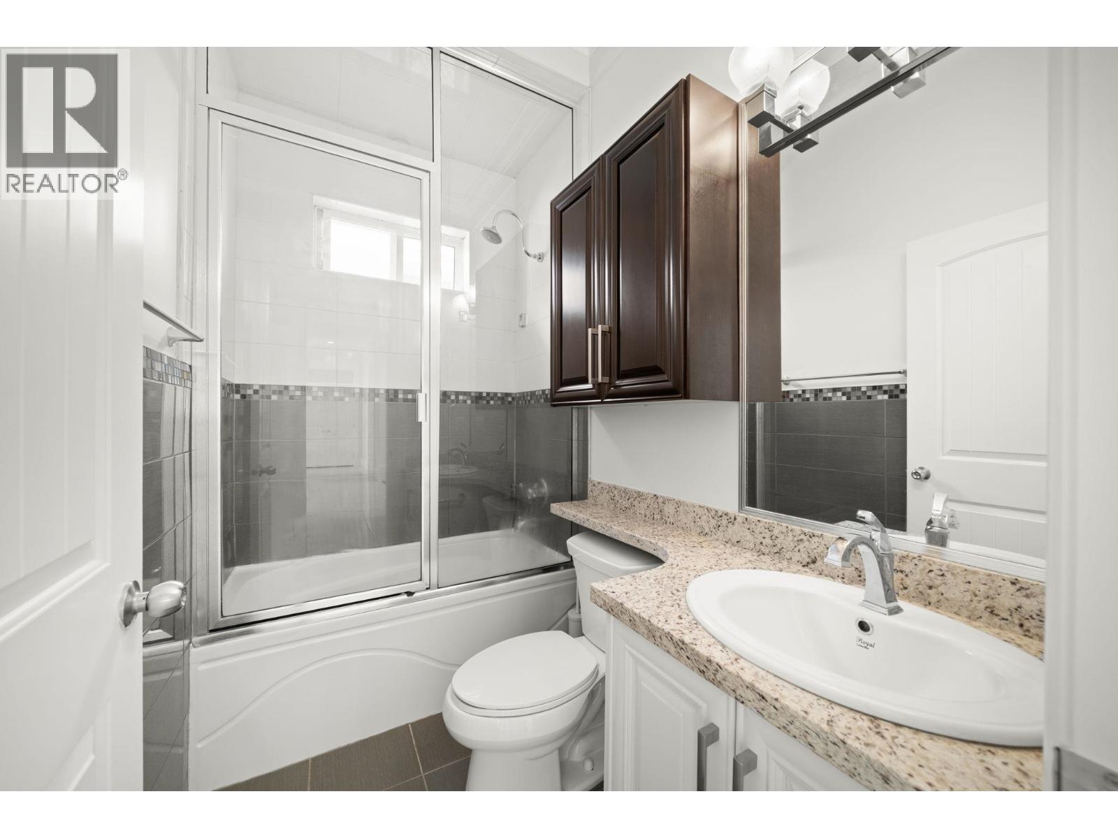 Photo 20 of 8751 Rosevale Road, Richmond BC