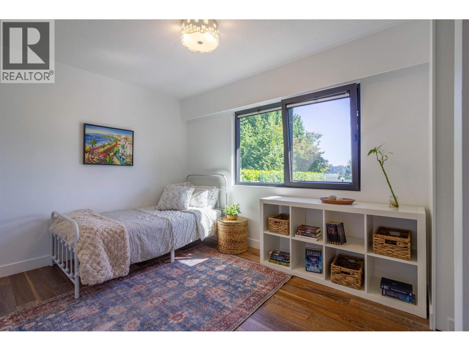 Photo 23 of 302 Oxford Drive, Port Moody BC