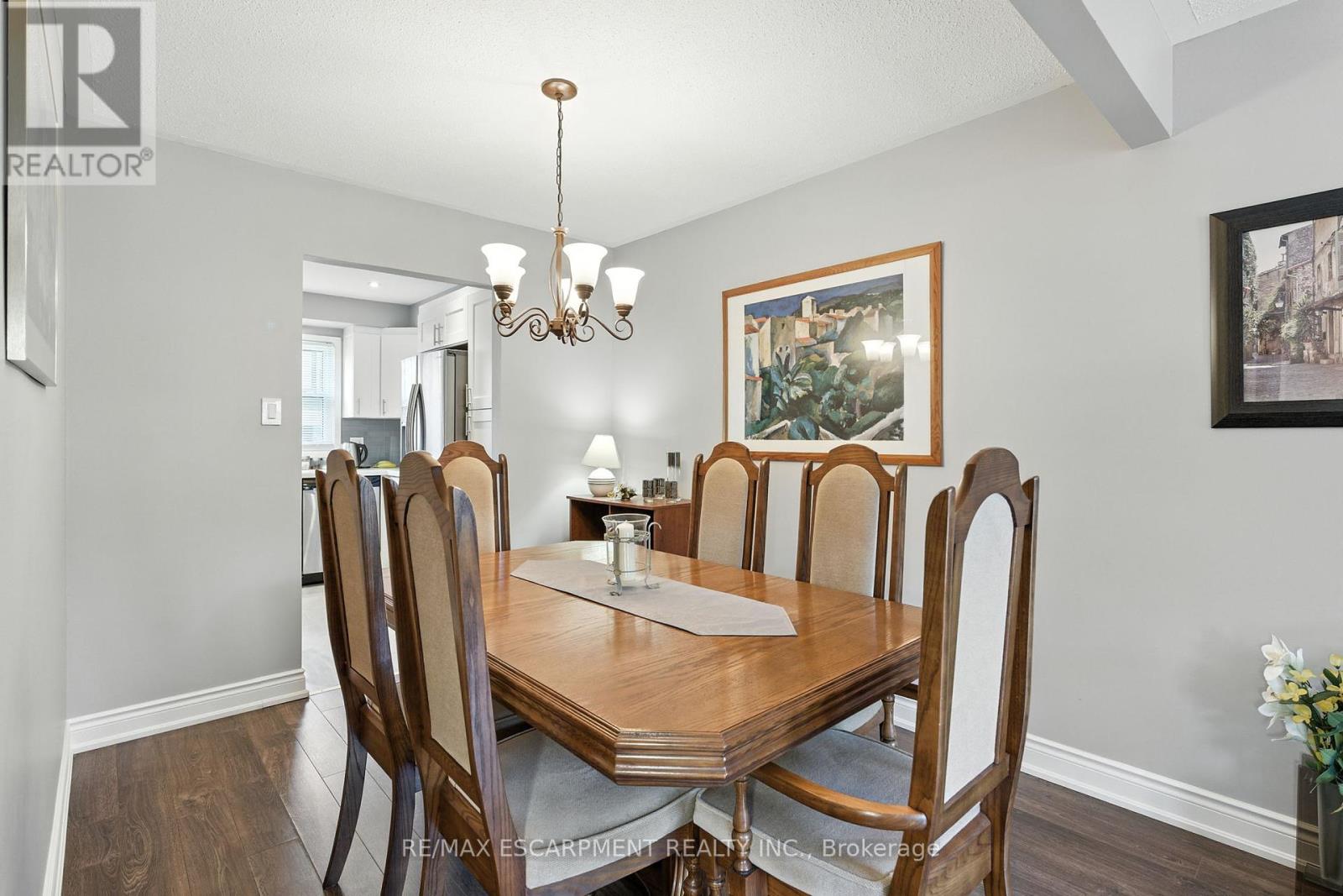 Photo 13 of 3 2254 Upper Middle Road, Burlington ON