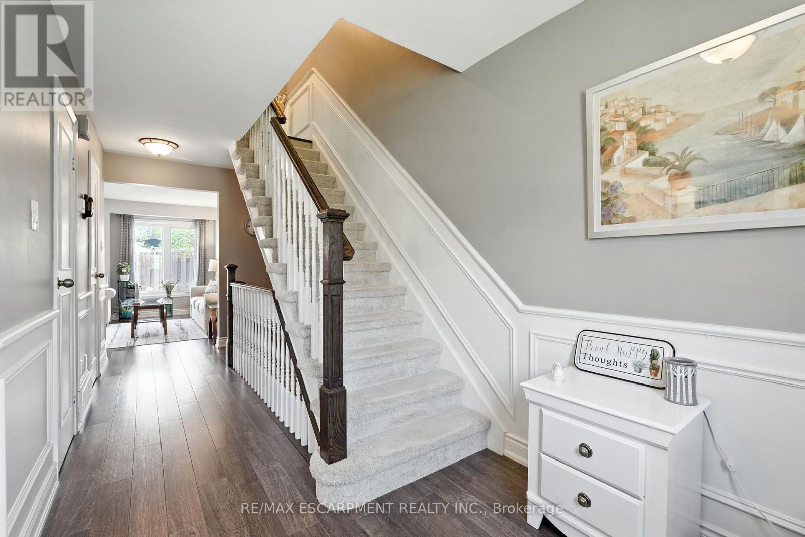 Photo 21 of 3 2254 Upper Middle Road, Burlington ON