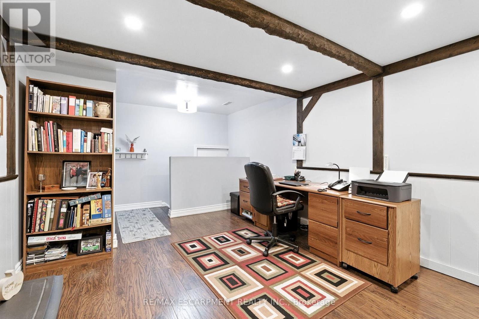 Photo 37 of 3 2254 Upper Middle Road, Burlington ON