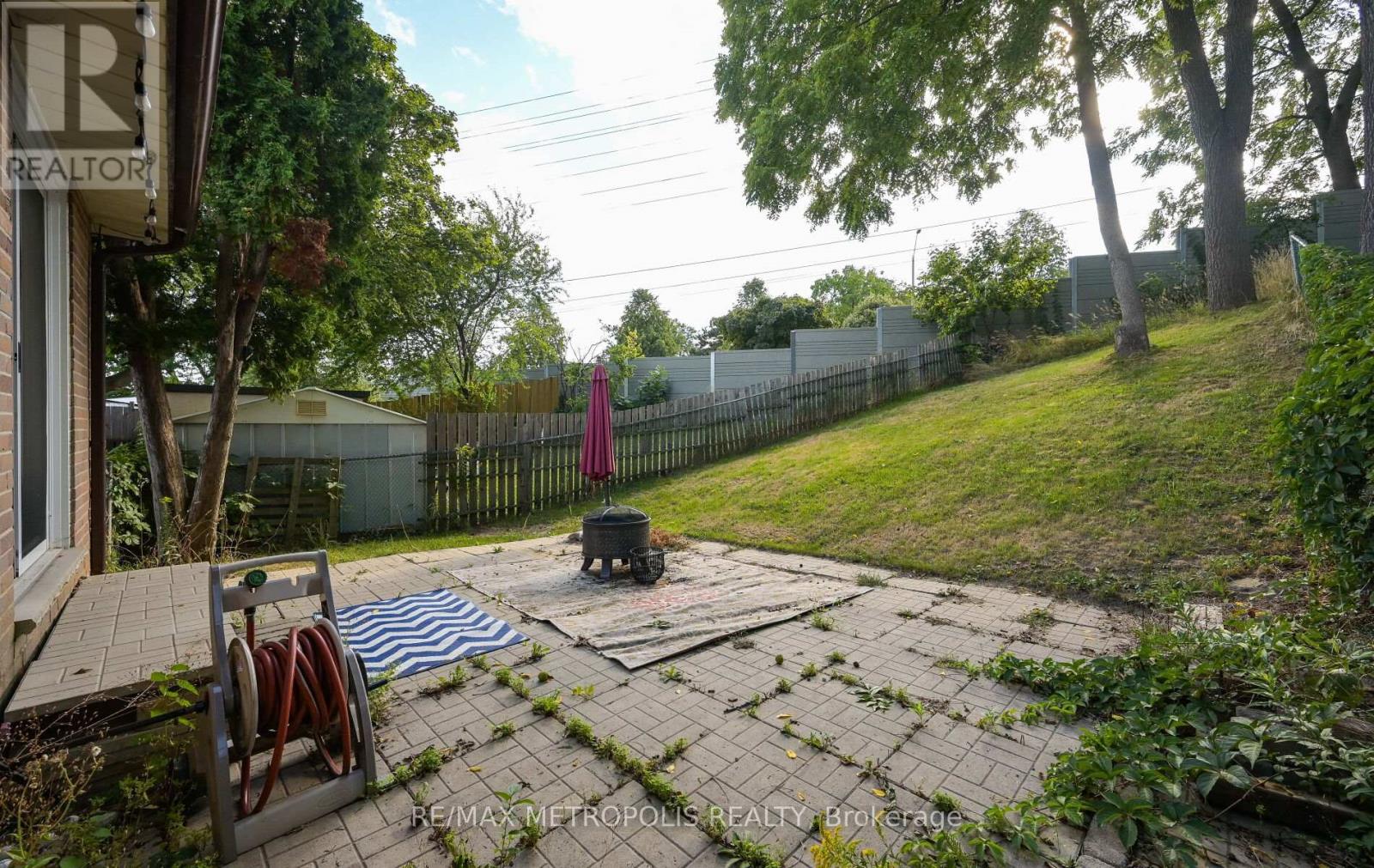 Photo 46 of Main 2699 Sherhill Drive, Mississauga ON