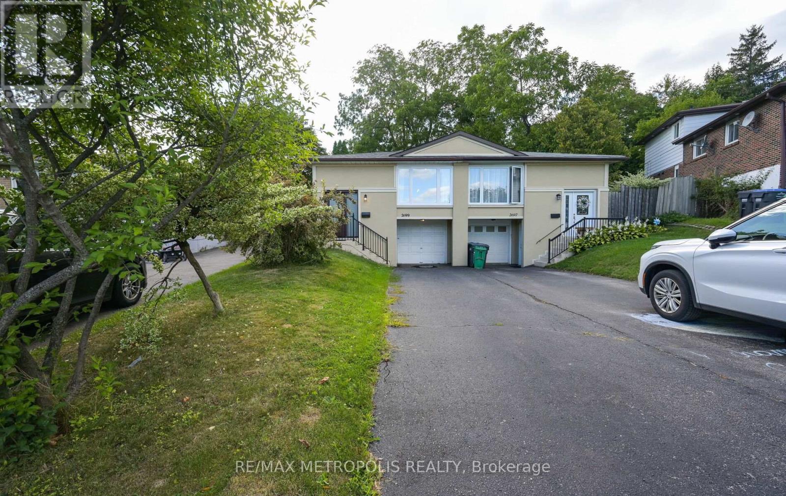 Photo 47 of Main 2699 Sherhill Drive, Mississauga ON