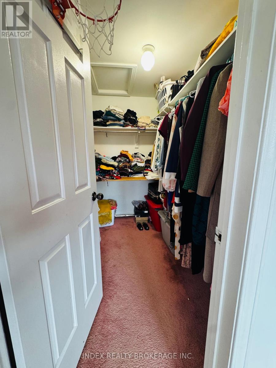 Photo 19 of 56 Bridekirk Place, Brampton ON