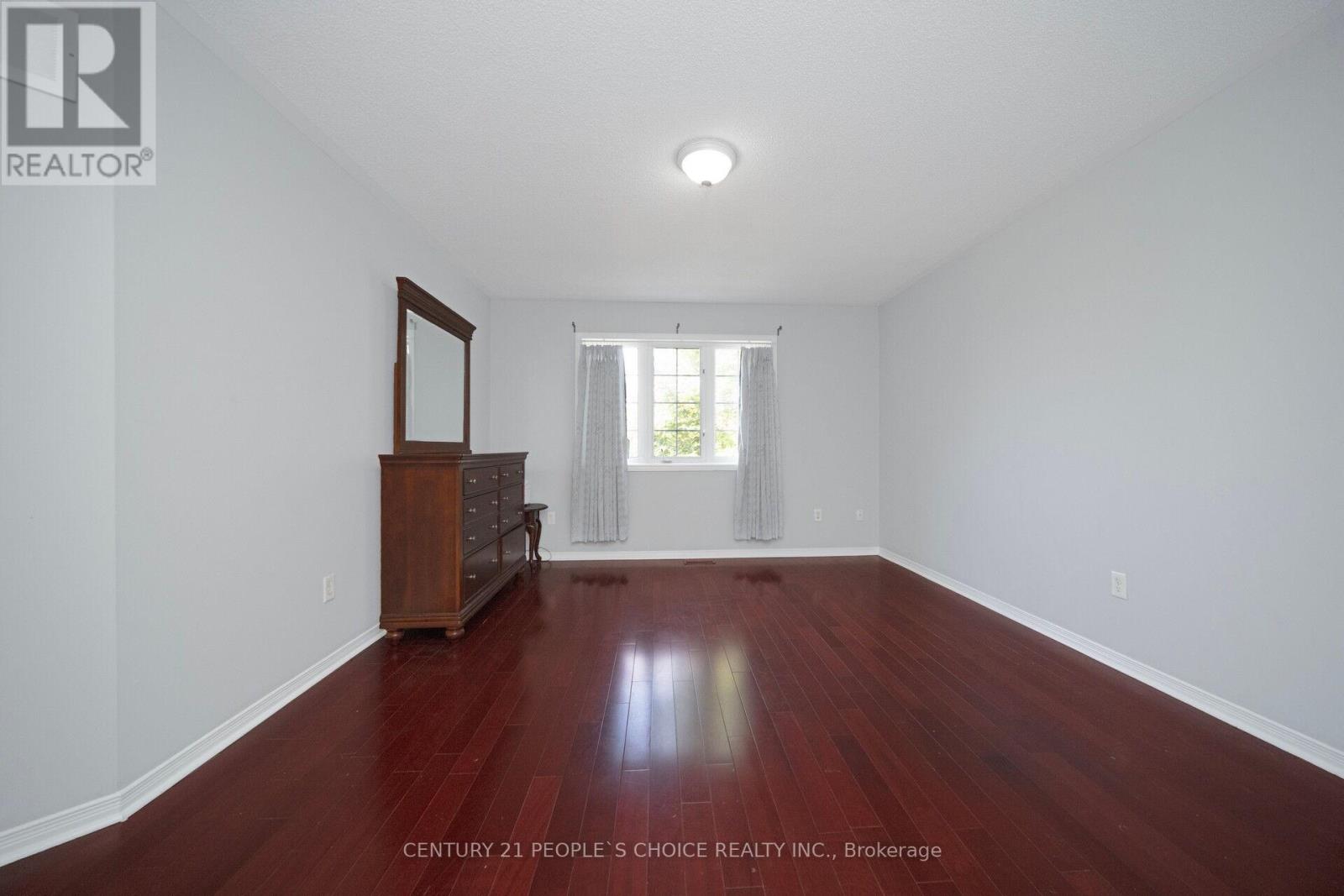 Photo 33 of Upper 2 Checkerberry Crescent, Brampton ON
