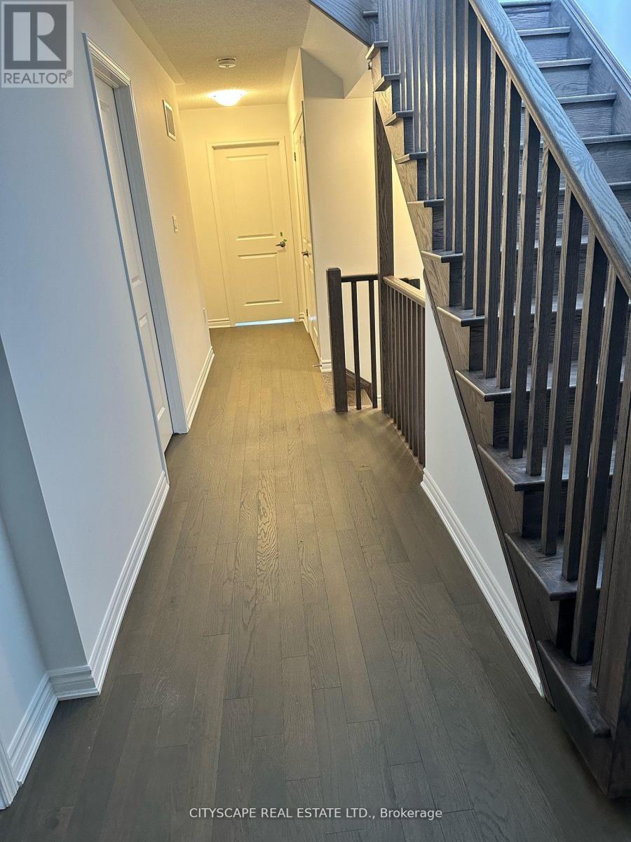 Photo 13 of 3108 William Cutmore Boulevard, Oakville ON