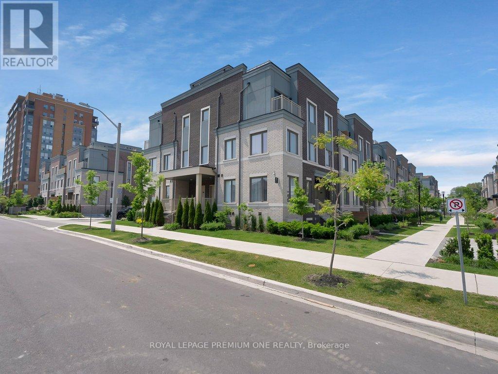 Photo 1 of 193 10 Lloyd Janes Lane, Toronto ON