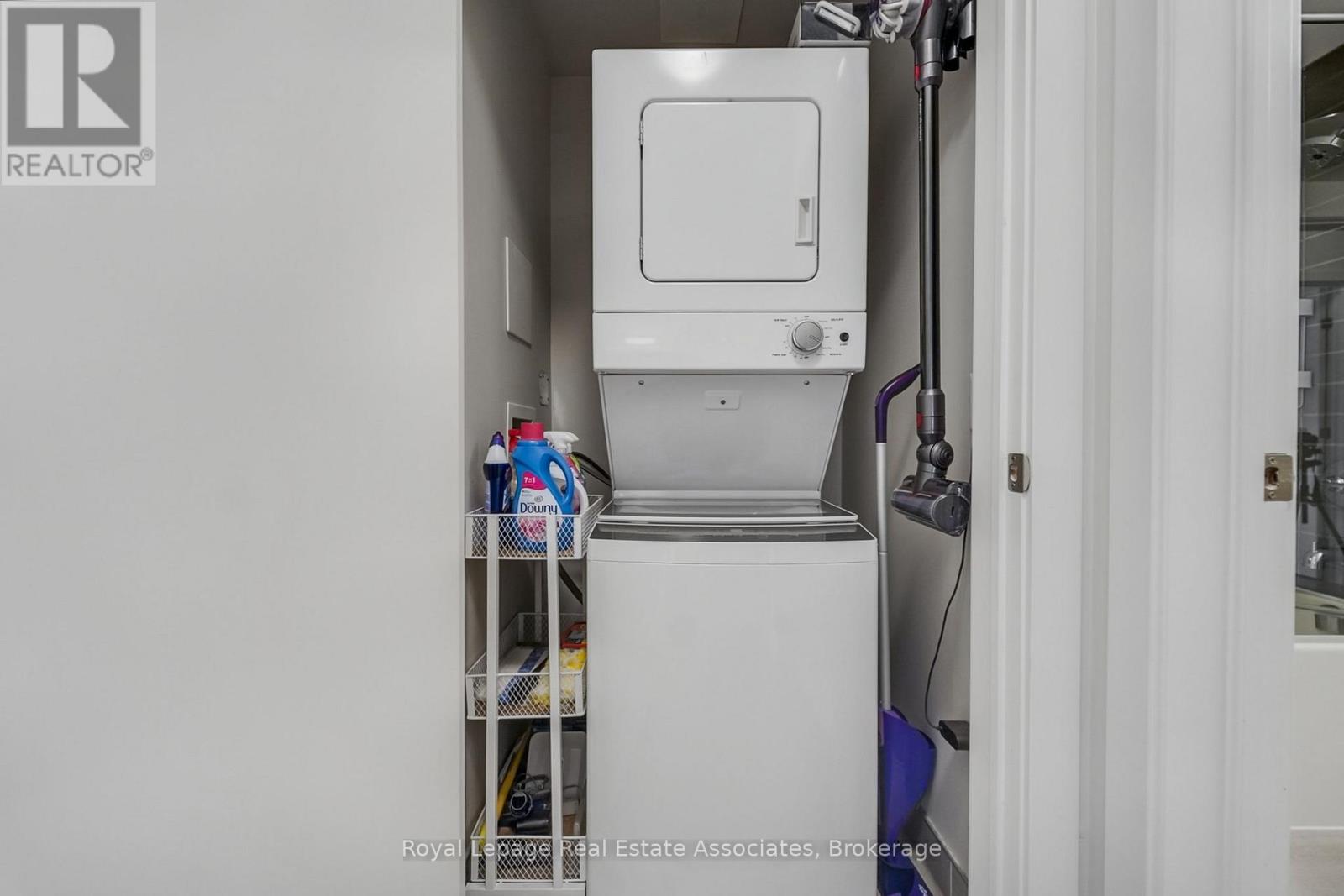 Photo 19 of 409 320 Plains Road E, Burlington ON