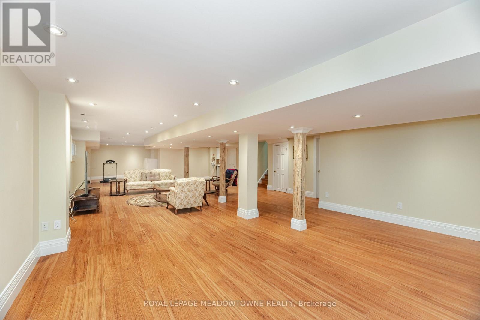 Photo 41 of 915 Gaslight Way, Mississauga ON