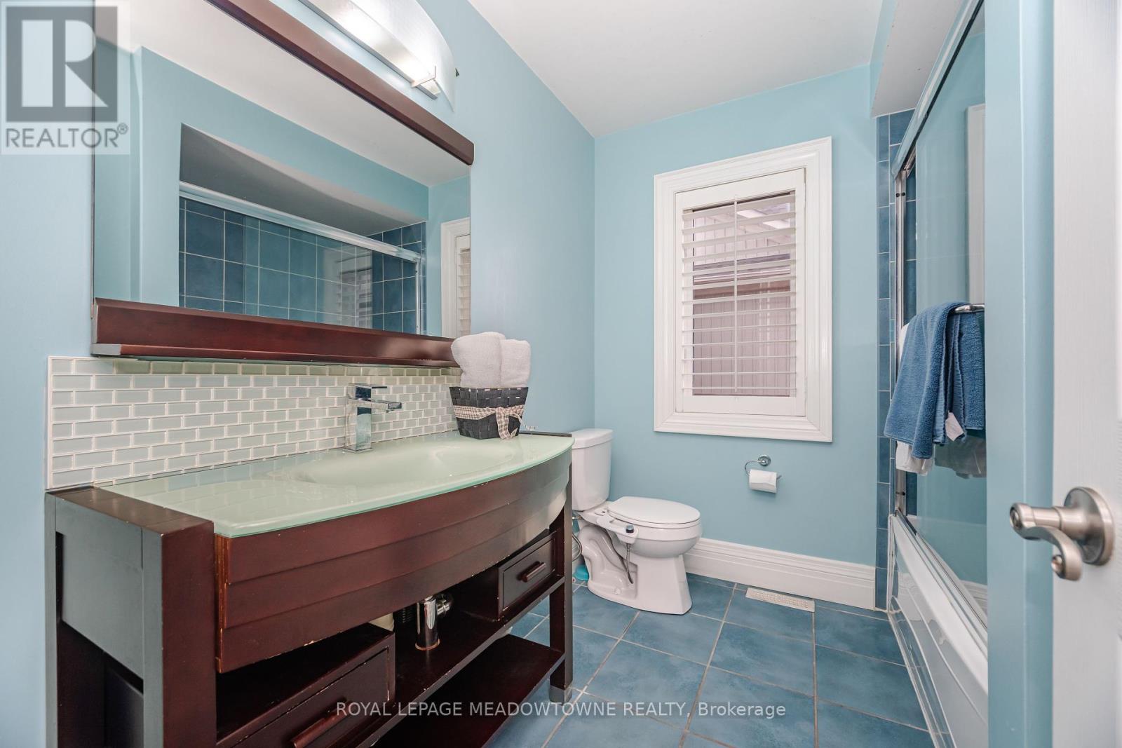 Photo 38 of 915 Gaslight Way, Mississauga ON