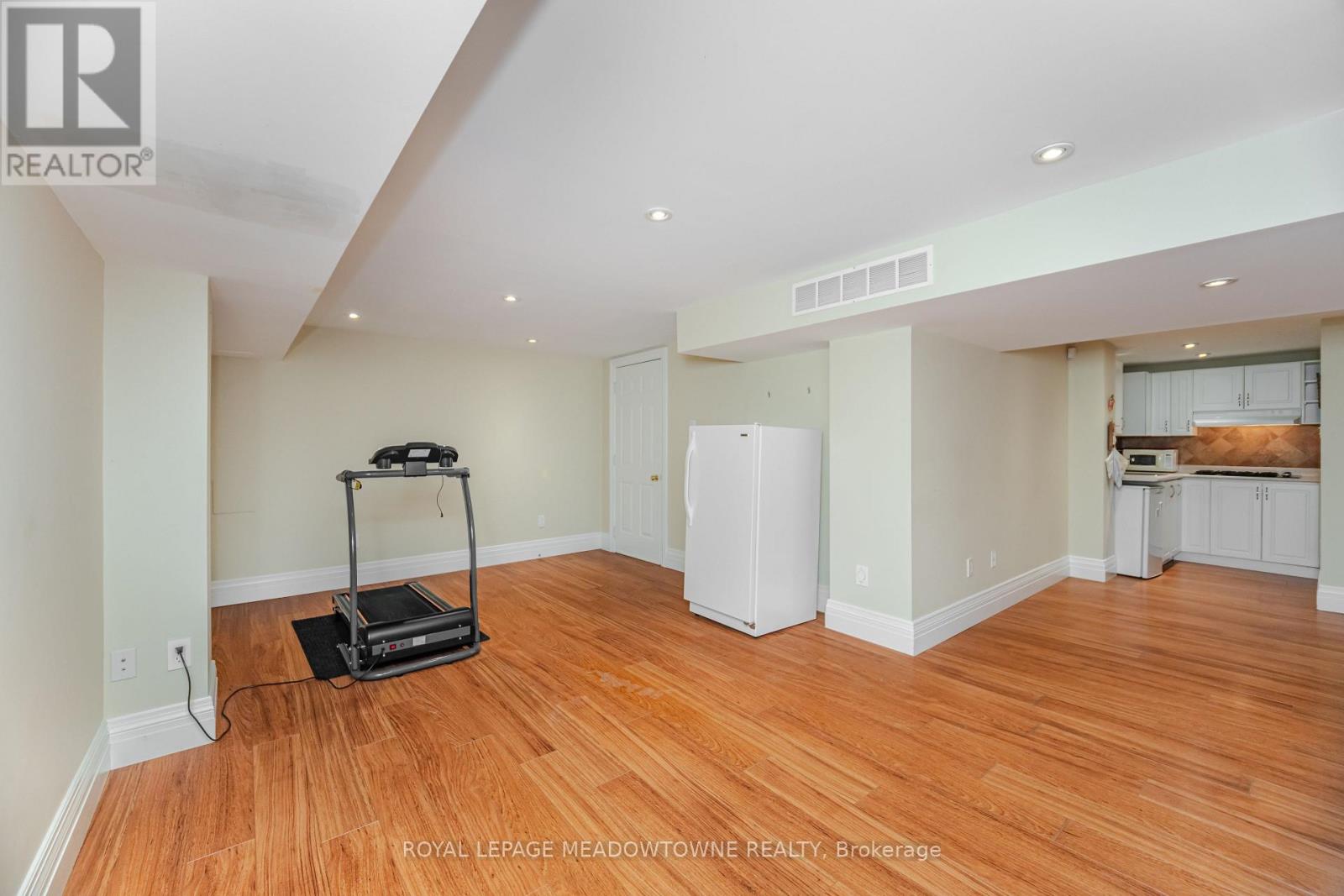 Photo 43 of 915 Gaslight Way, Mississauga ON