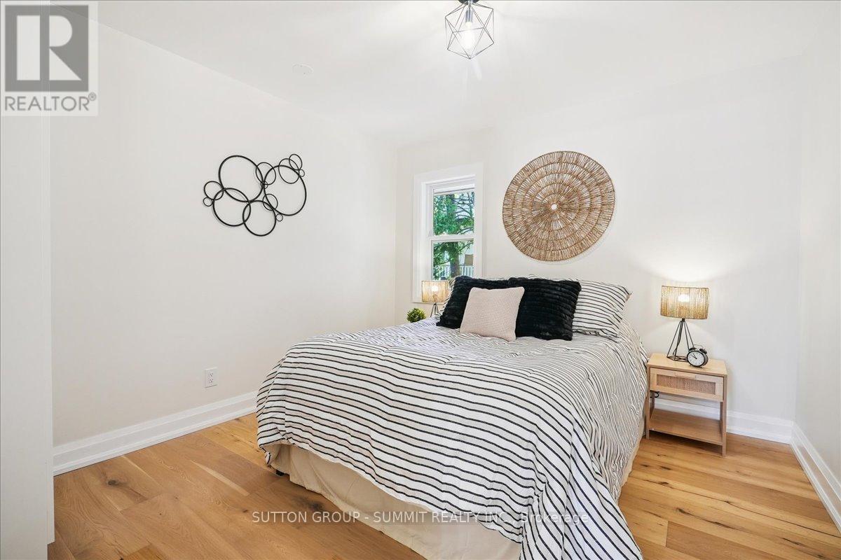 Photo 20 of 25 Elgin Street, Hamilton ON