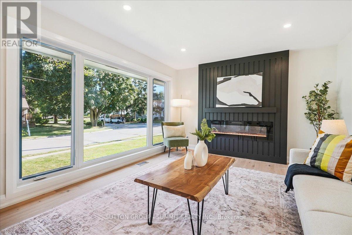 Photo 8 of 25 Elgin Street, Hamilton ON