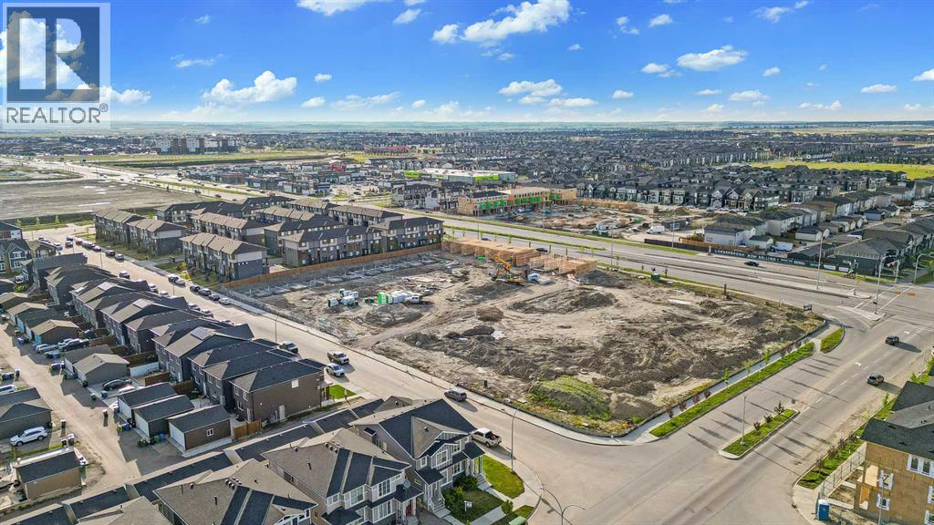 Photo 24 of 220 20 Saddlestone Drive Ne, Calgary AB