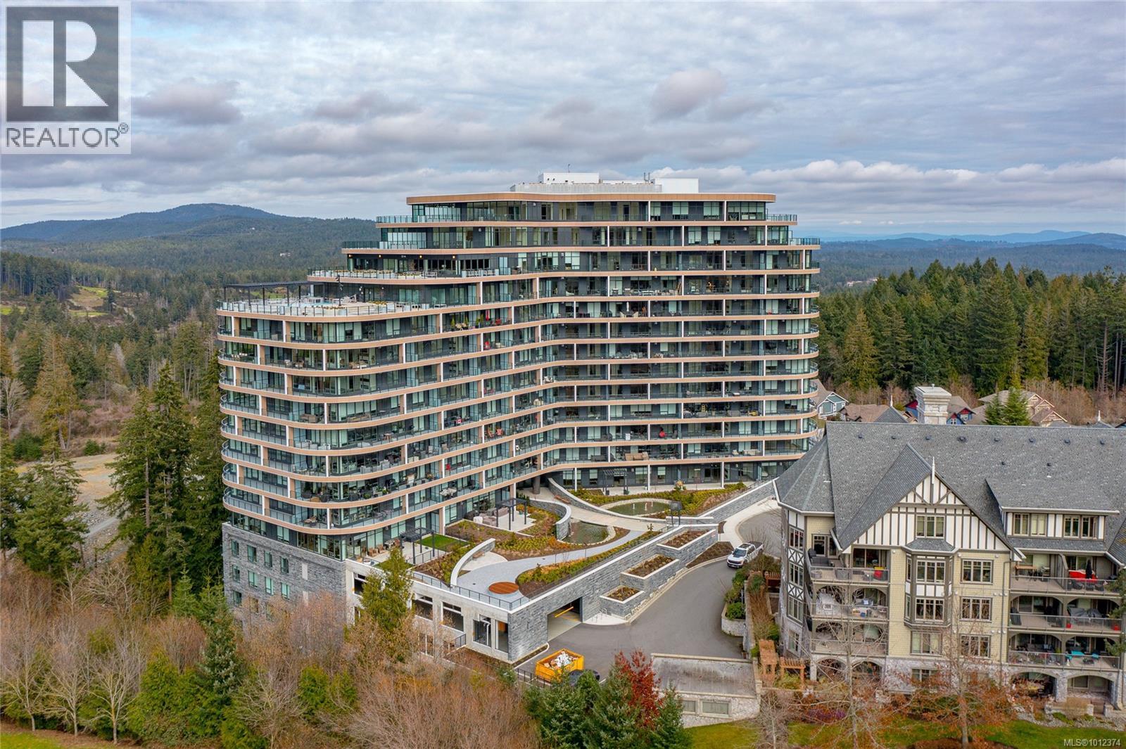 915 2000 Hannington Road, Langford