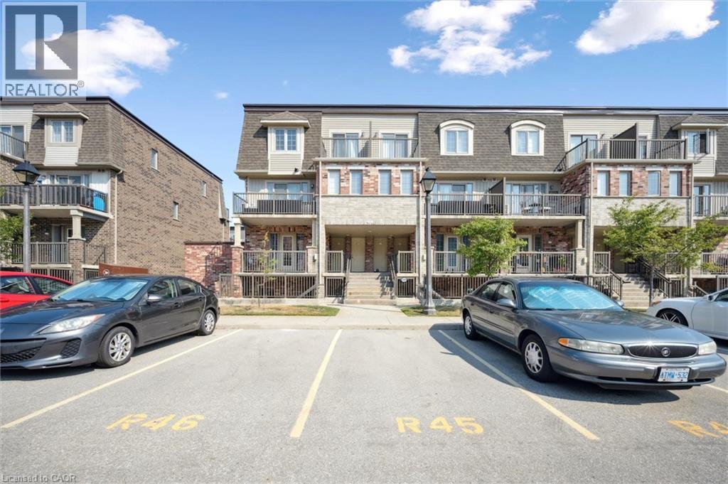Photo 3 of 236 Rachel Crescent Unit G, Kitchener ON