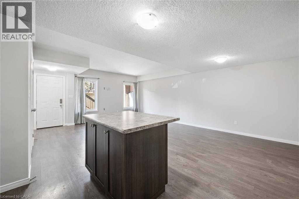 Photo 12 of 236 Rachel Crescent Unit G, Kitchener ON