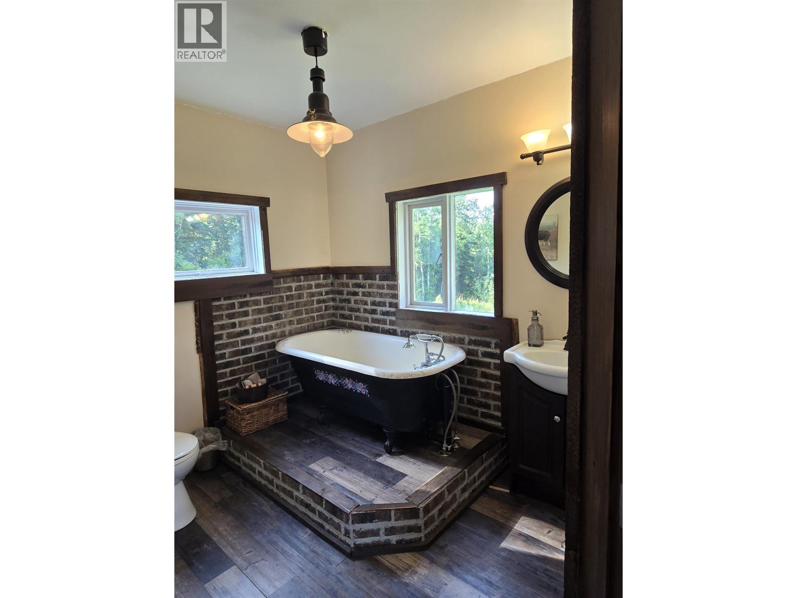 Photo 18 of 291 Colgrove Road, Hixon BC