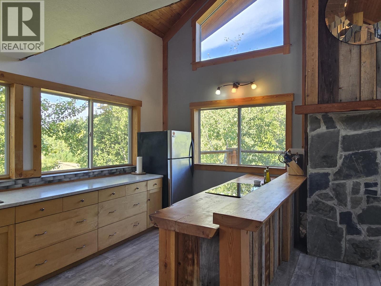 Photo 11 of 291 Colgrove Road, Hixon BC