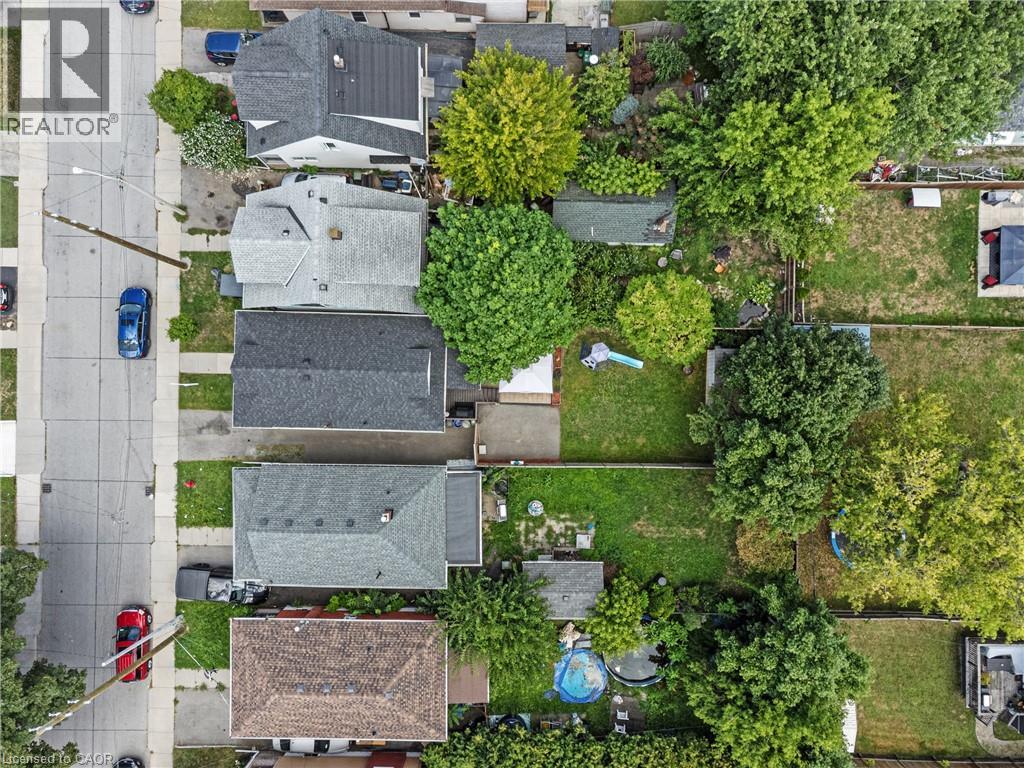 Photo 23 of 22 Houghton Avenue N, Hamilton ON