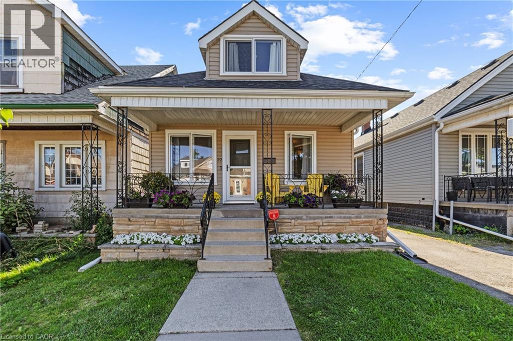 Photo 1 of 22 Houghton Avenue N, Hamilton ON