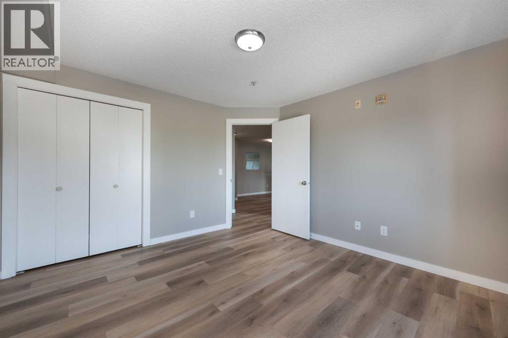 Photo 22 of 6204 304 Mackenzie Way Sw, Airdrie AB