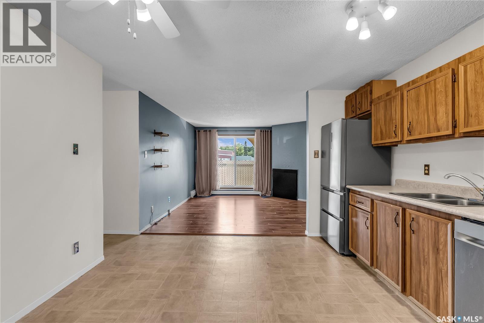 Photo 11 of 206 610 Hilliard Street W, Saskatoon SK