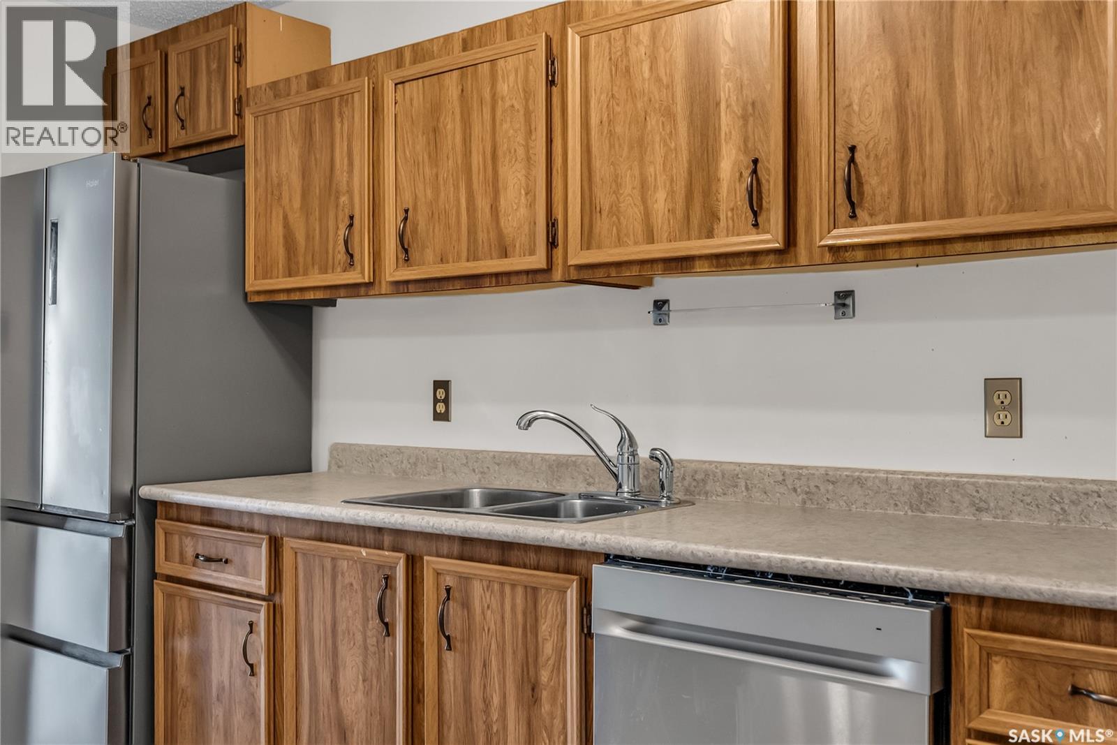 Photo 12 of 206 610 Hilliard Street W, Saskatoon SK