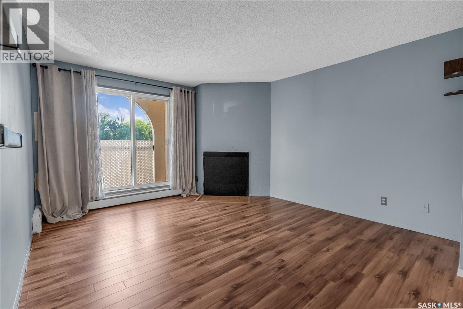 Photo 13 of 206 610 Hilliard Street W, Saskatoon SK