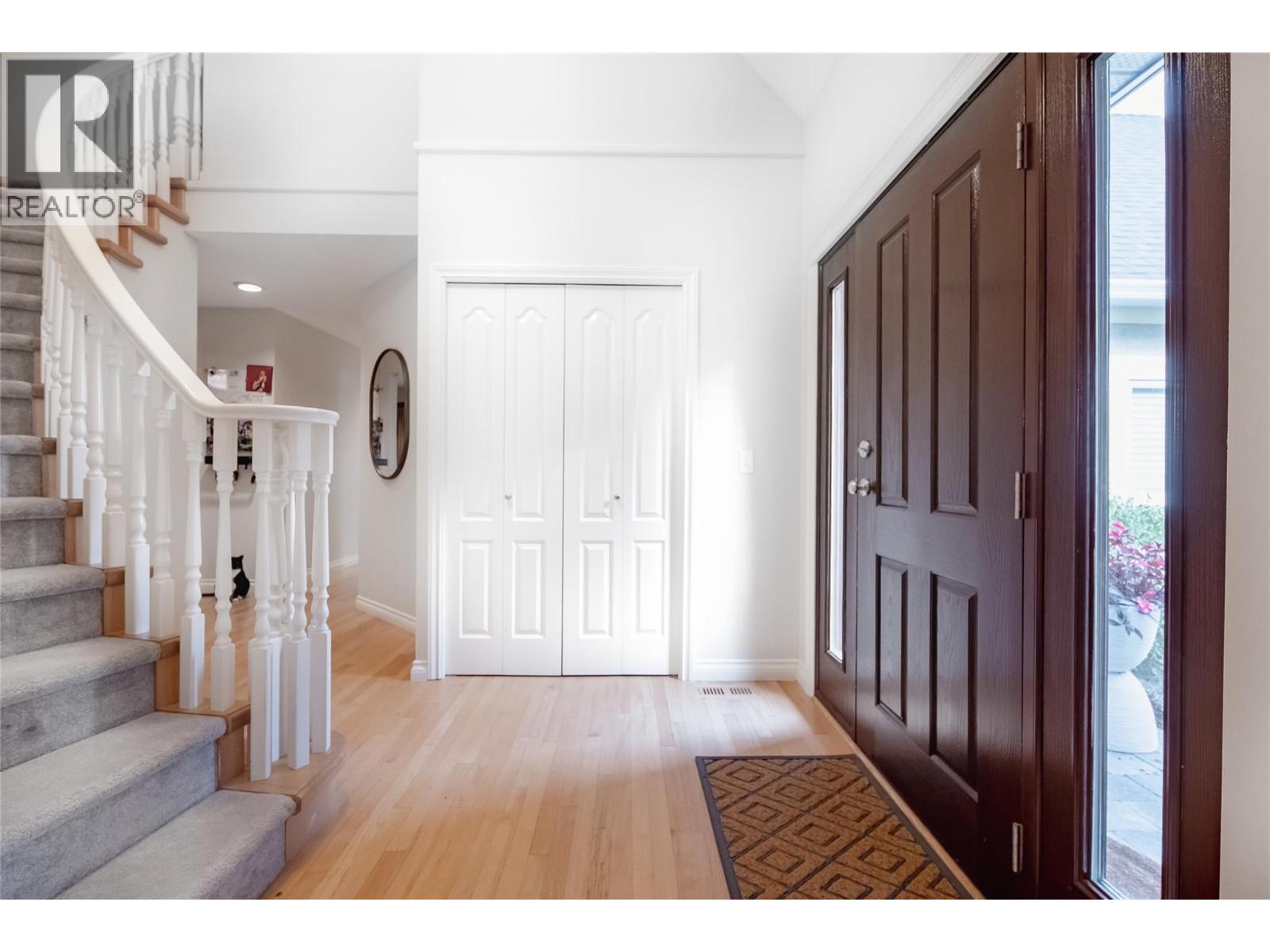 463 Cascia Drive, Kelowna