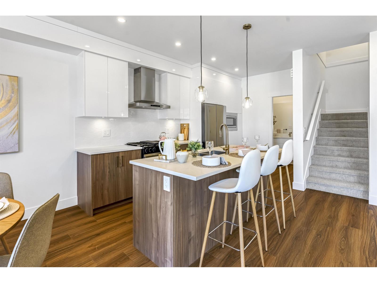 Photo 11 of 24 6035 141 Street, Surrey BC