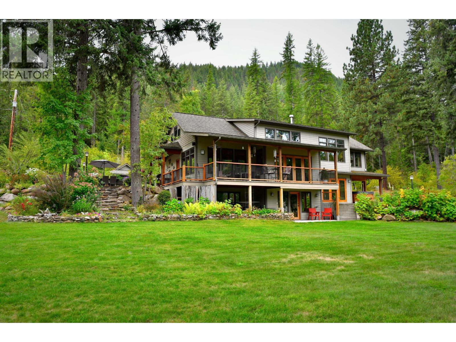 Photo 1 of 2660 Shoreacres Goose Creek Road, Shoreacres BC