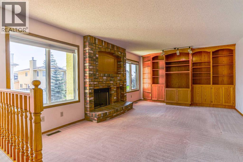 Photo 12 of 58 Edgebrook Close Nw, Calgary AB