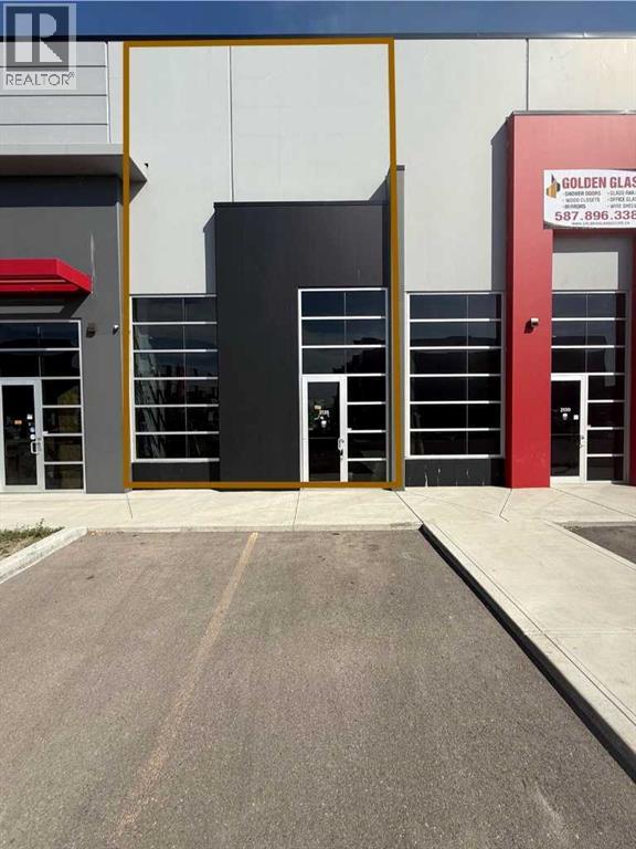 Photo 1 of 2135 6520 36 Street Ne, Calgary AB