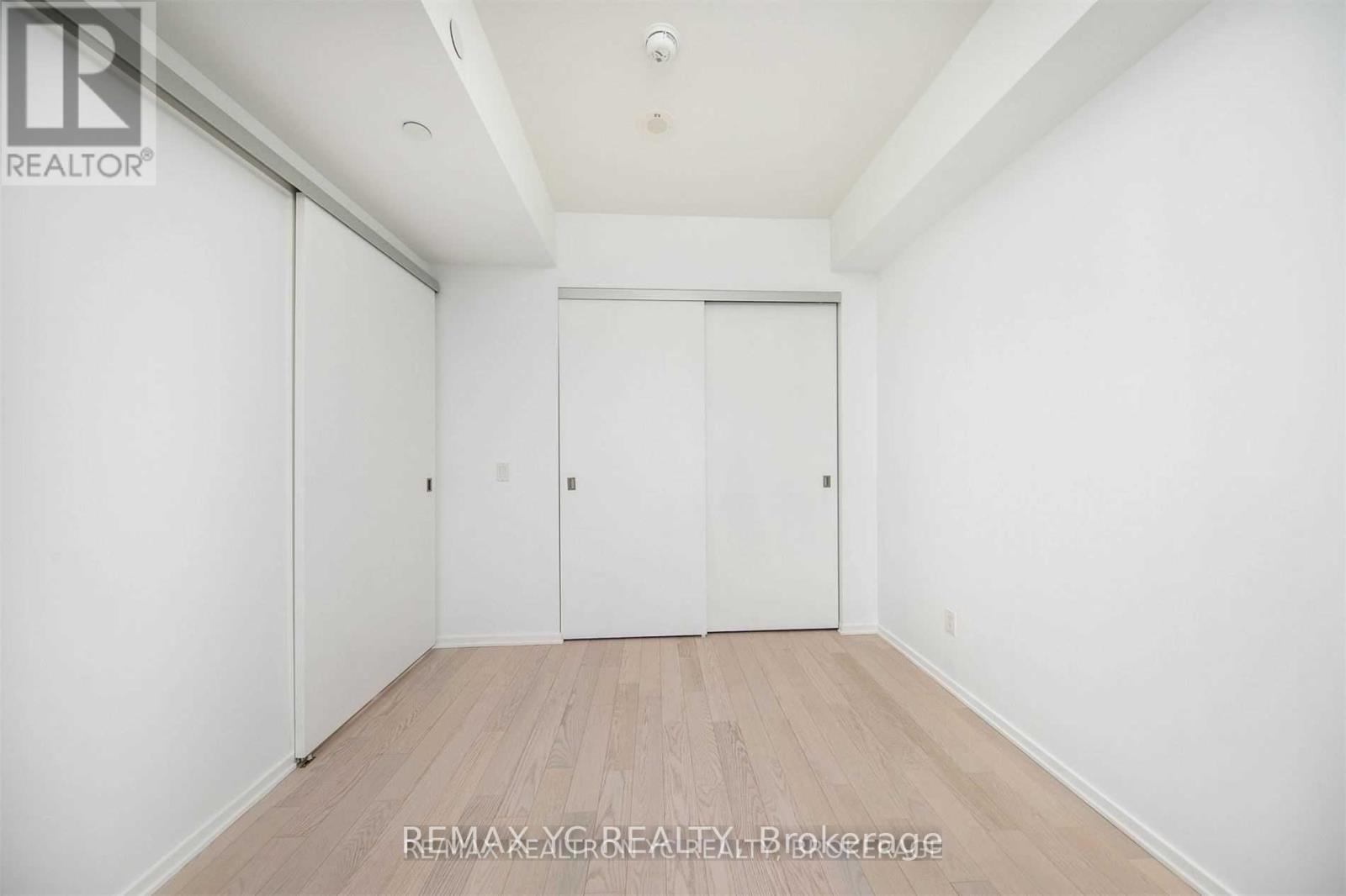 Photo 15 of 924 12 Bonnycastle Street, Toronto ON