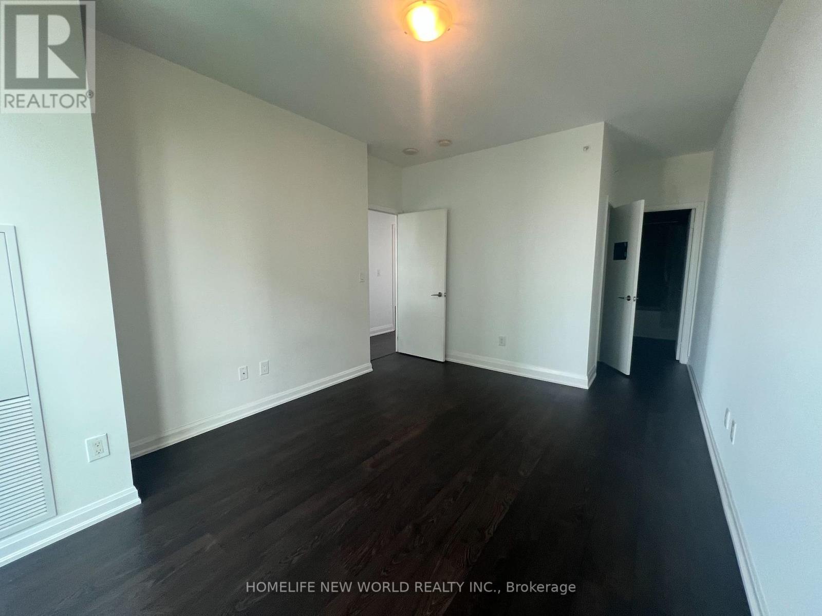 Photo 11 of 3007 9 Bogert Avenue, Toronto ON