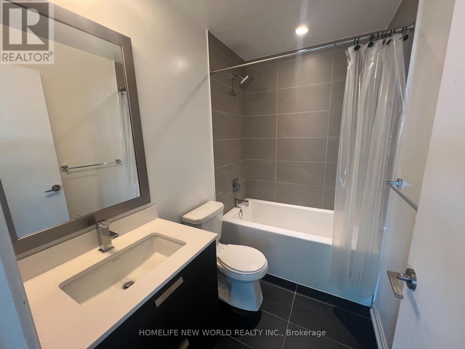Photo 16 of 3007 9 Bogert Avenue, Toronto ON