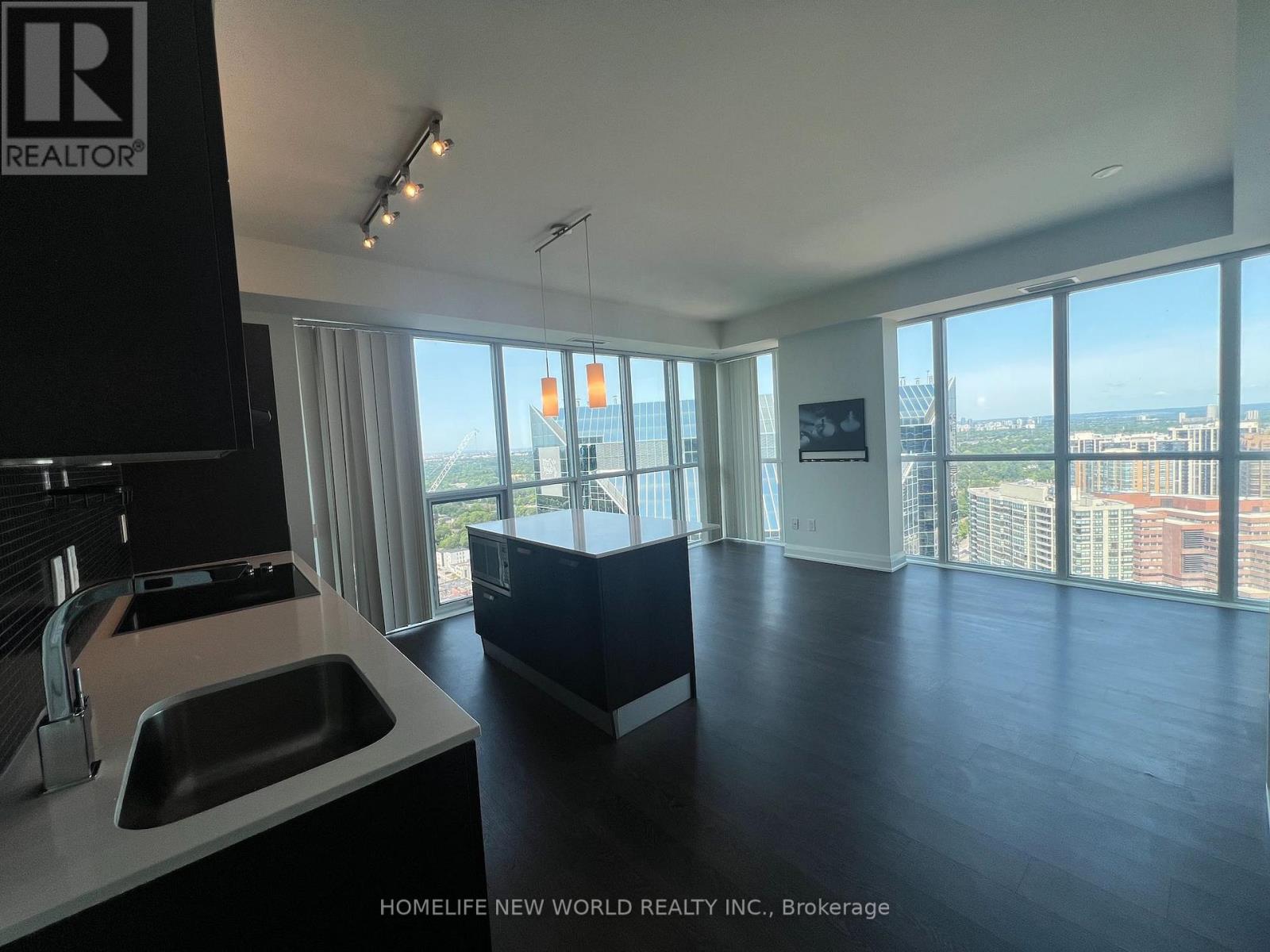Photo 4 of 3007 9 Bogert Avenue, Toronto ON