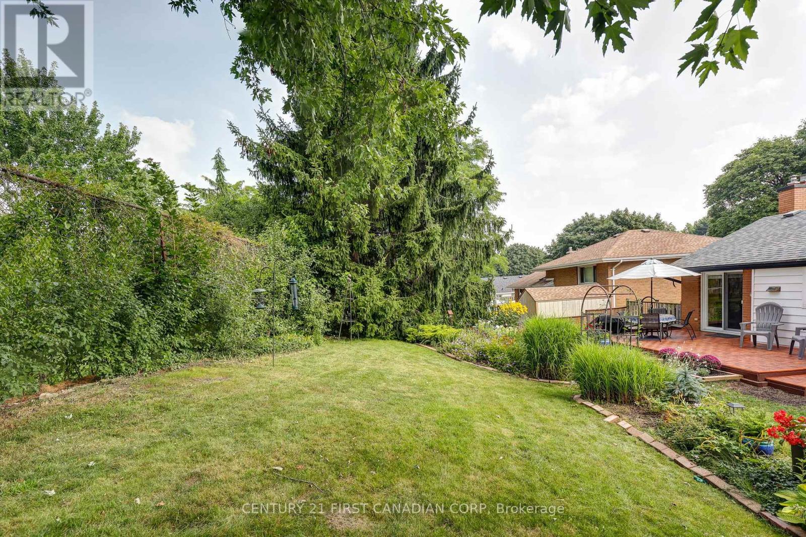 Photo 49 of 611 Chiddington Avenue, London South ON