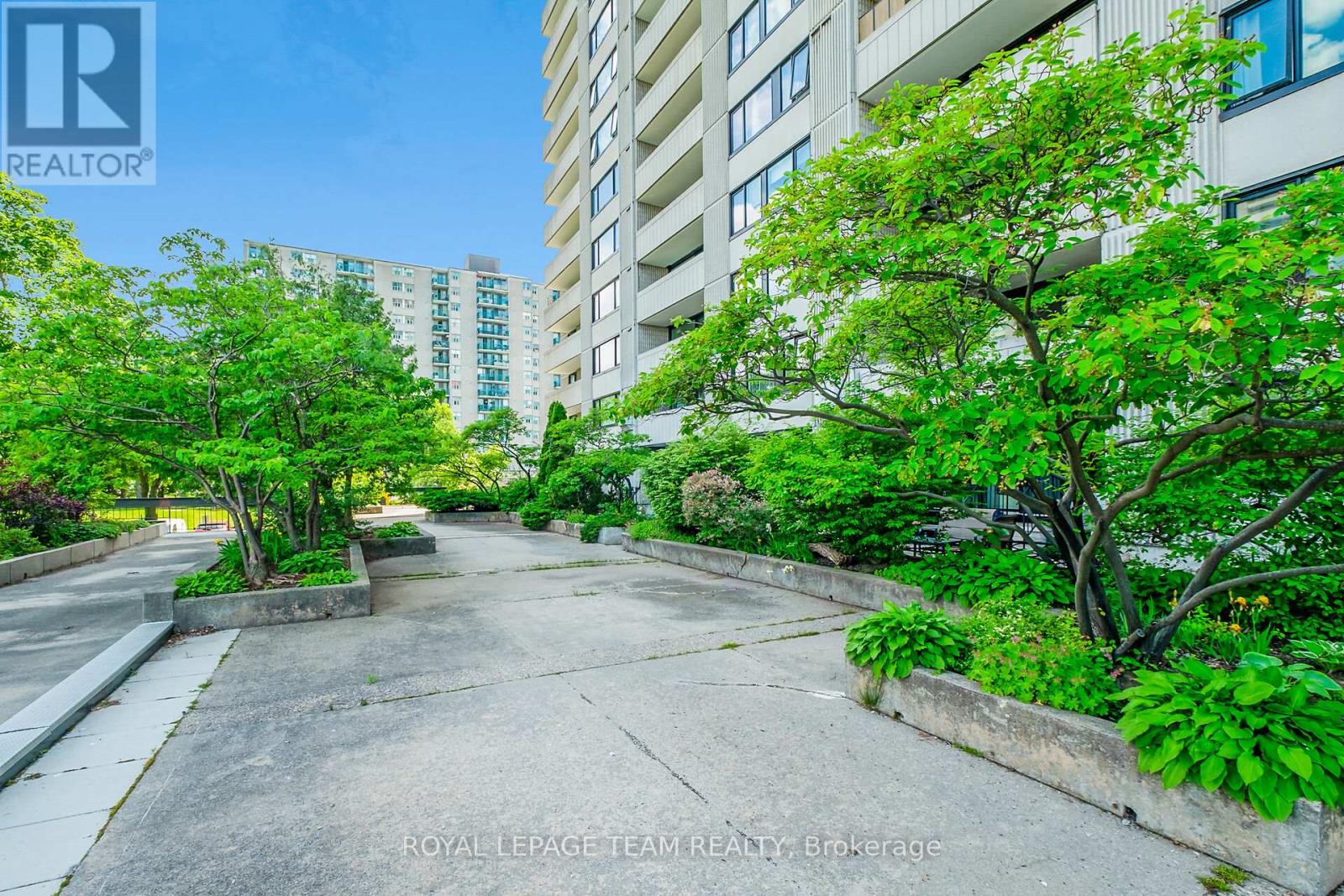Photo 23 of 209 265 Poulin Avenue, Ottawa ON