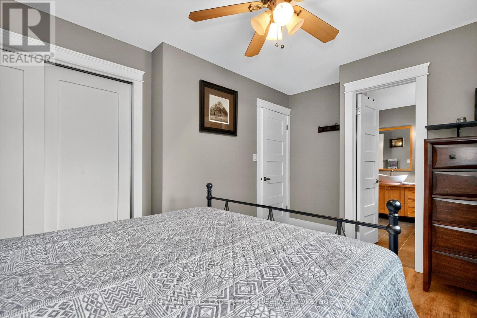 Photo 11 of 1128 Edgar Court, Midland ON