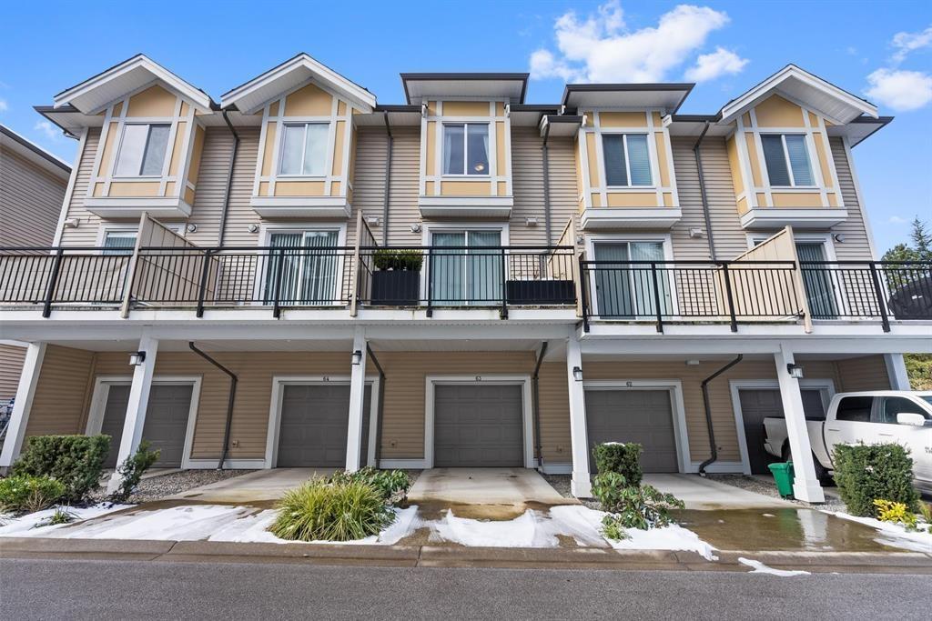 Photo 27 of 63 9718 161 A Street, Surrey BC