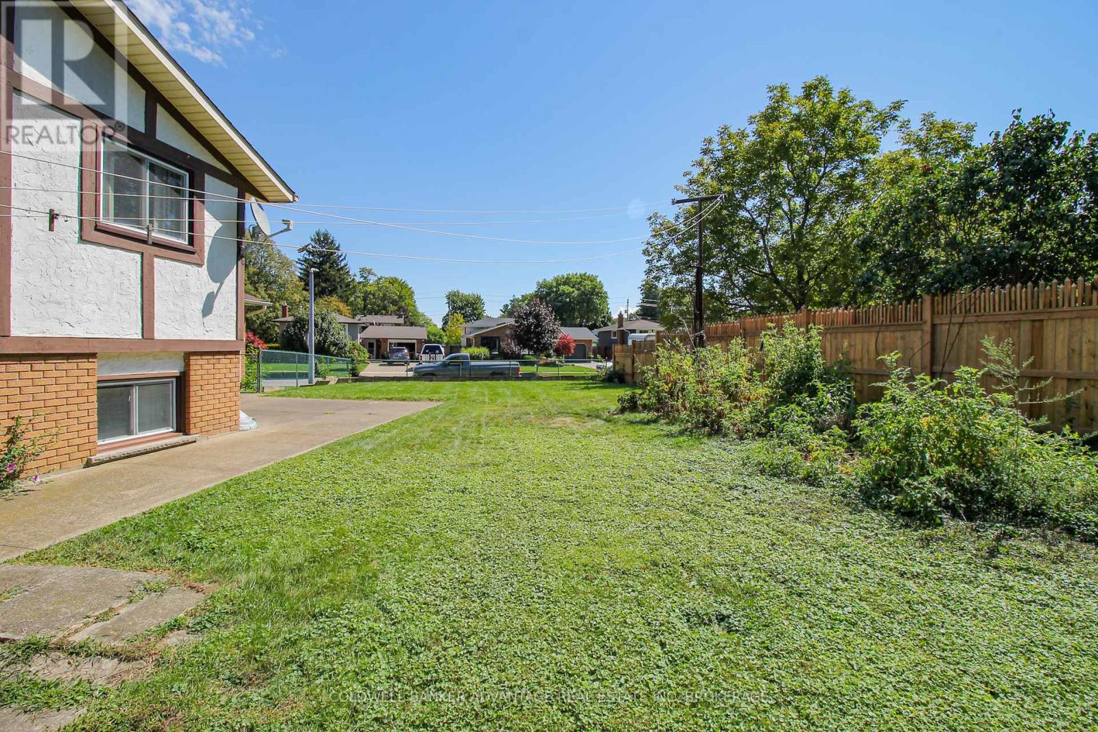 Photo 39 of 167 Loyalist Drive, Welland ON