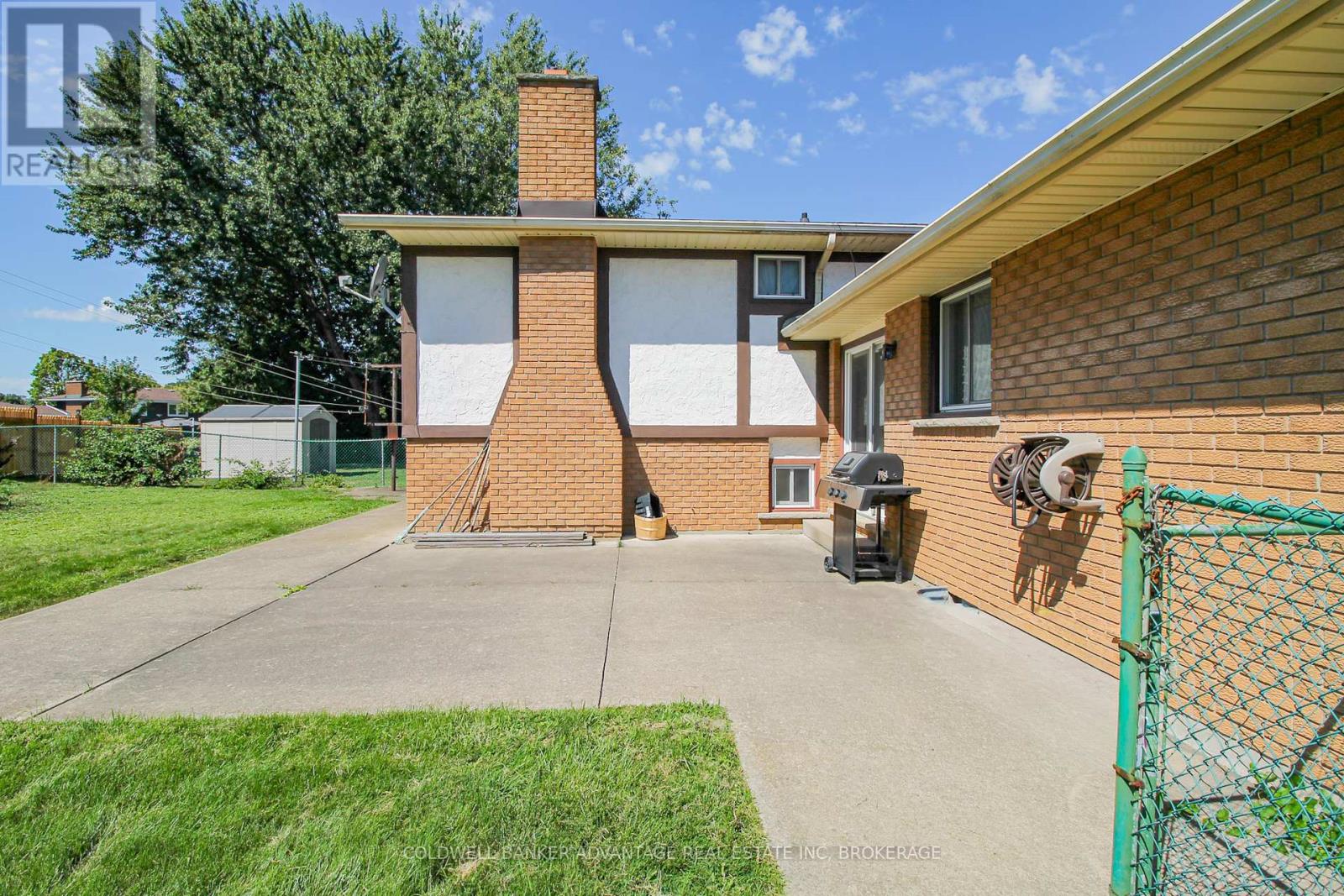 Photo 42 of 167 Loyalist Drive, Welland ON
