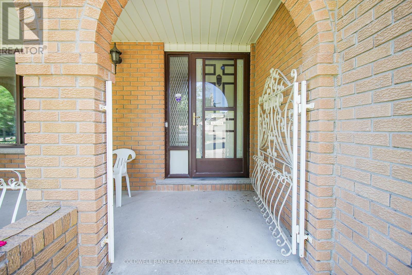 Photo 5 of 167 Loyalist Drive, Welland ON