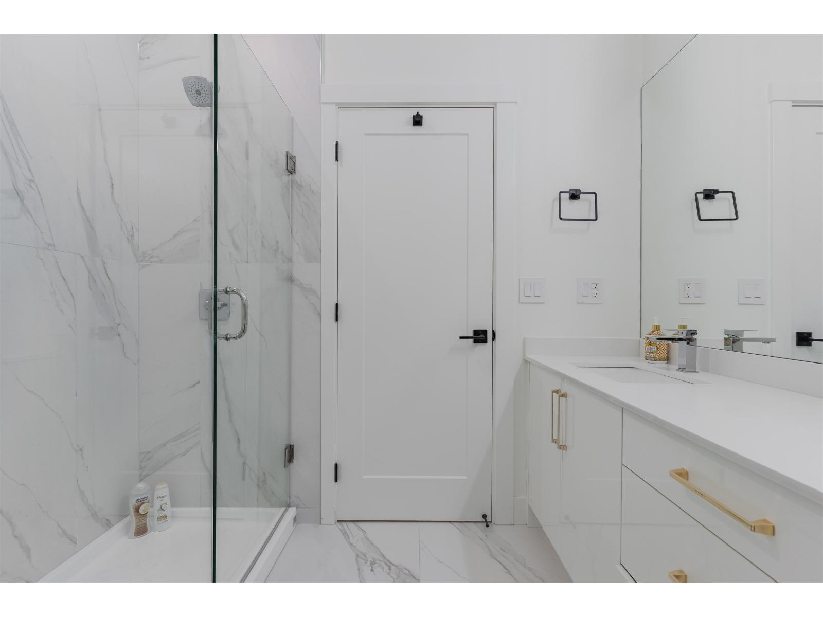 Photo 18 of 16790 20 A Avenue, Surrey BC